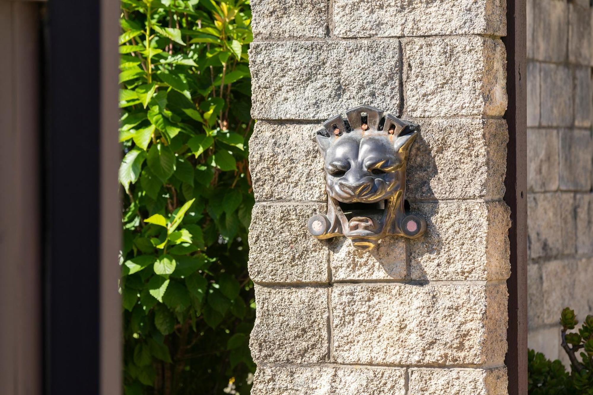 Unique Castle In Auckland Villa Exterior photo